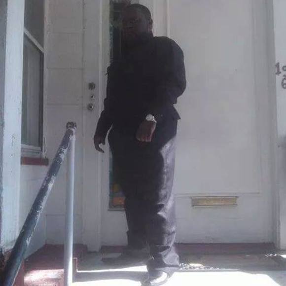 Meet your Posher, Dorian - Picture 1 of 1